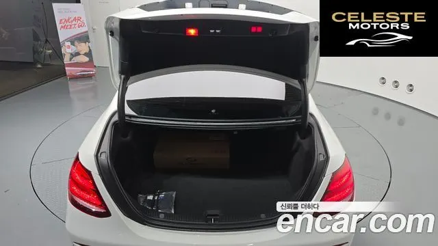 MERCEDES BENZ E-Classe W213 E300 Exclusive 2018 — photo 30 sur 30