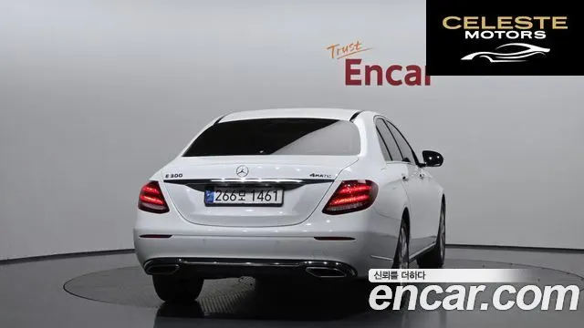 MERCEDES BENZ E-Classe W213 E300 Exclusive 2018 — photo 4 sur 30