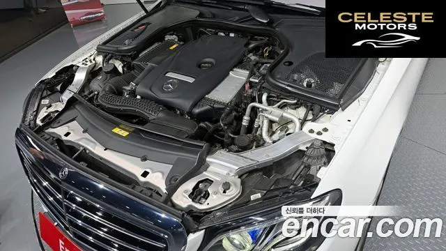 MERCEDES BENZ E-Classe W213 E300 Exclusive 2018 — photo 6 sur 30