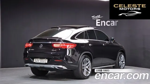 MERCEDES BENZ GLE-Classe W166 GLE350 d 4MATIC Coupé 2017 — photo 2 sur 26