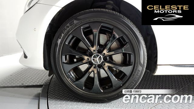 MERCEDES BENZ E-Classe W213 E300 4MATIC Exclusive 2020 — photo 5 sur 20