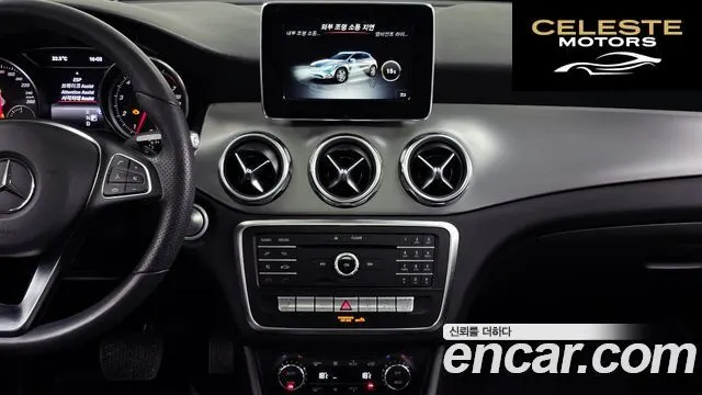 MERCEDES BENZ GLA-Classe X156 GLA220 Premium 2019 — photo 14 sur 20
