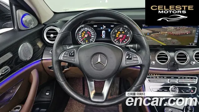 MERCEDES BENZ E-Classe W213 E220d 4MATIC Avantgarde 2018 — photo 13 sur 20
