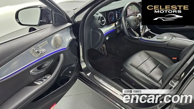 MERCEDES BENZ E-Classe W213 E350 4MATIC Avantgarde 2021 — photo 13 sur 33