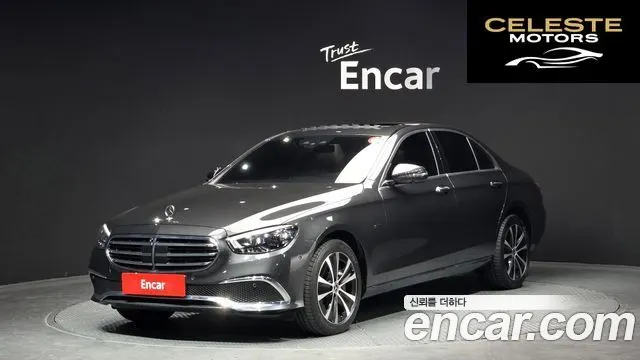 MERCEDES BENZ E-Classe W213 E300e 4MATIC Exclusive 2021 — photo 33 sur 37
