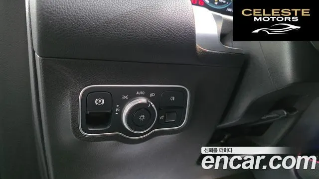 MERCEDES BENZ GLB-Classe X247 GLB200 d 2021 — photo 15 sur 20