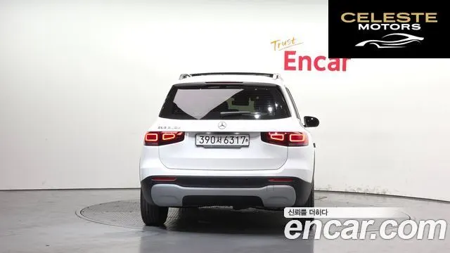 MERCEDES BENZ GLB-Classe X247 GLB200 d 2021 — photo 4 sur 20