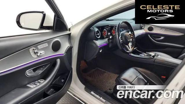 MERCEDES BENZ E-Classe W213 E300 Avantgarde 2019 — photo 13 sur 30