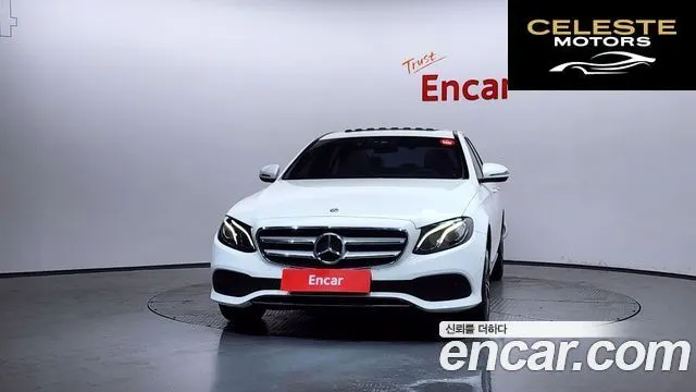 MERCEDES BENZ E-Classe W213 E300 Avantgarde 2019 — photo 3 sur 30