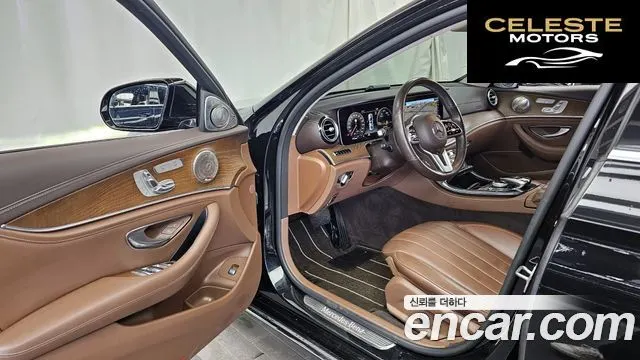 MERCEDES BENZ E-Classe W213 E220d 4MATIC Exclusive 2020 — photo 13 sur 33