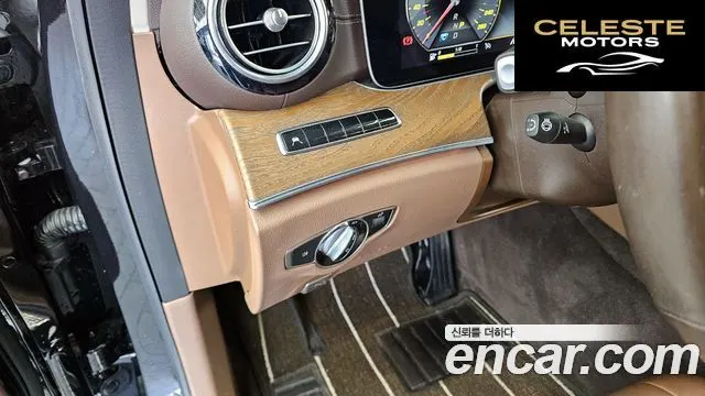 MERCEDES BENZ E-Classe W213 E220d 4MATIC Exclusive 2020 — photo 22 sur 33