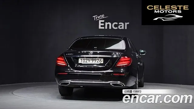 MERCEDES BENZ E-Classe W213 E220d 4MATIC Exclusive 2020 — photo 4 sur 33