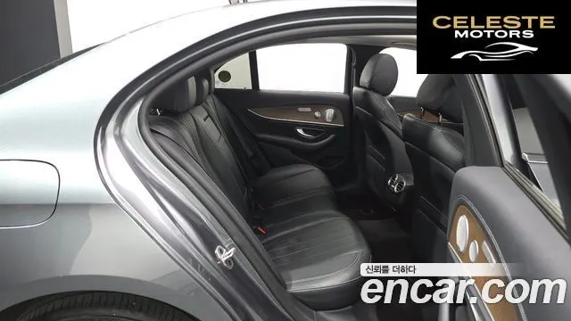 MERCEDES BENZ E-Classe W213 E300 Exclusive 2019 — photo 18 sur 33