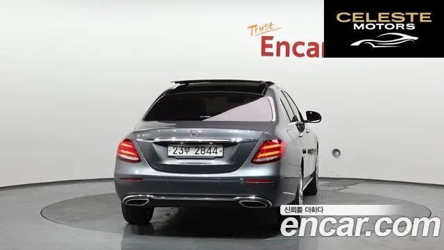 MERCEDES BENZ E-Classe W213 E300 Exclusive 2019 — photo 4 sur 33