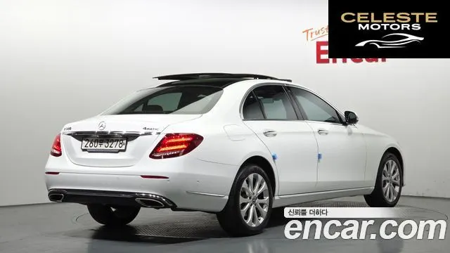 MERCEDES BENZ E-Classe W213 E300 4MATIC Exclusive 2019 — photo 2 sur 39