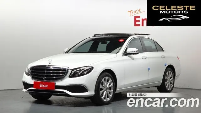 MERCEDES BENZ E-Classe W213 E300 4MATIC Exclusive 2019 — photo 39 sur 39