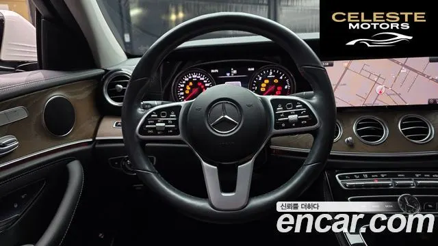 MERCEDES BENZ E-Classe W213 E220d 4MATIC Exclusive 2019 — photo 19 sur 30