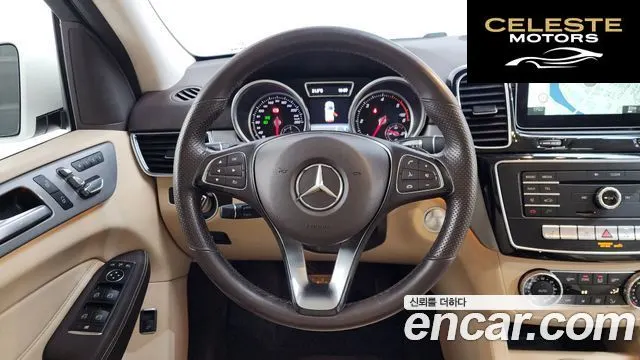 MERCEDES BENZ GLE-Classe W166 GLE350 d 4MATIC 2018 — photo 19 sur 33