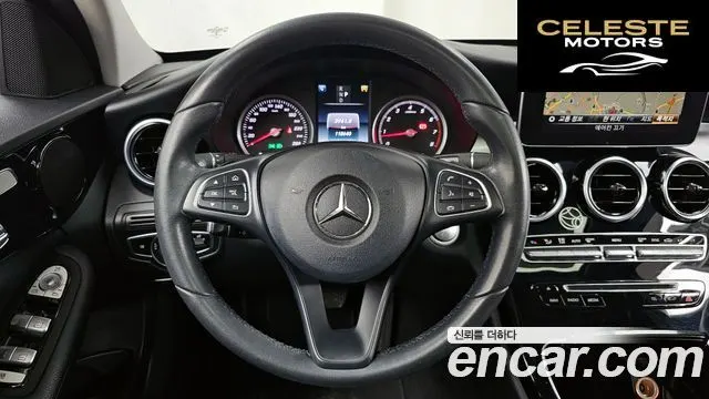MERCEDES BENZ C-Classe W205 C200 2018 — photo 19 sur 30