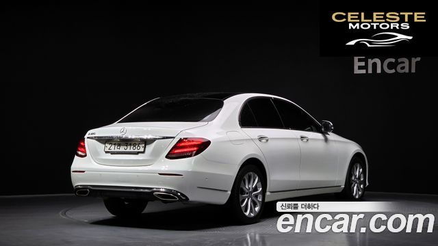 MERCEDES BENZ E-Classe W213 E300 Exclusive 2017 — photo 2 sur 20