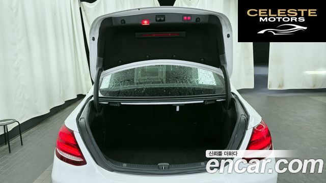 MERCEDES BENZ E-Classe W213 E300 Exclusive 2017 — photo 20 sur 20