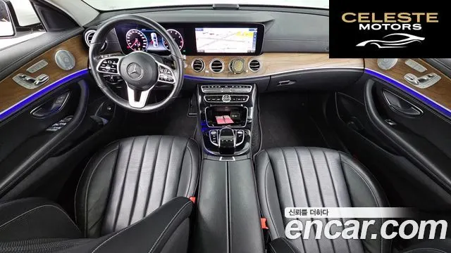 MERCEDES BENZ E-Classe W213 E300 4MATIC Exclusive 2019 — photo 10 sur 36