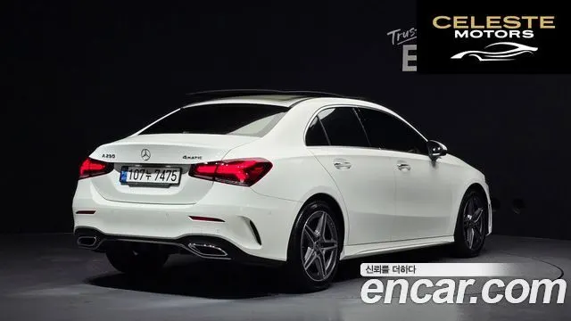 MERCEDES BENZ A-Classe W177 A250 4MATIC Berline 2022 — photo 2 sur 31