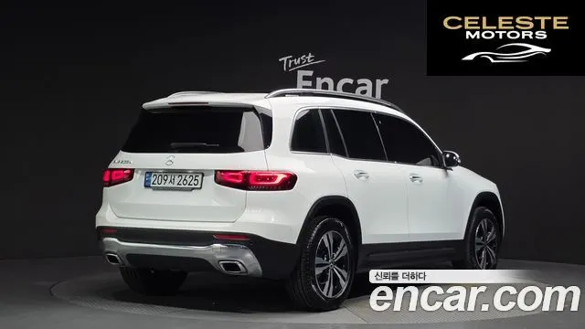 MERCEDES BENZ GLB-Classe X247 GLB200 d 2022 — photo 2 sur 40