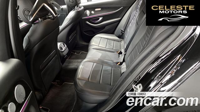 MERCEDES BENZ E-Classe W213 E300 4MATIC Avantgarde 2019 — photo 12 sur 20