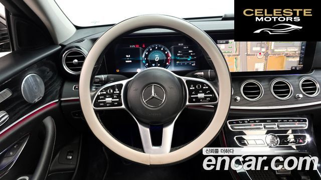 MERCEDES BENZ E-Classe W213 E300 4MATIC Avantgarde 2019 — photo 13 sur 20