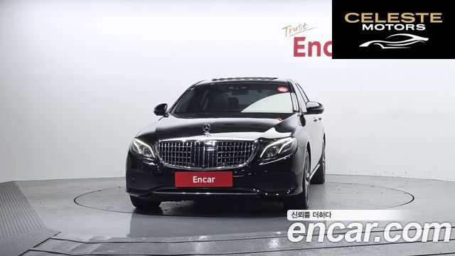 MERCEDES BENZ E-Classe W213 E300 4MATIC Avantgarde 2019 — photo 3 sur 20