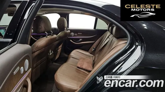 MERCEDES BENZ E-Classe W213 E300e Exclusive 2019 — photo 17 sur 31