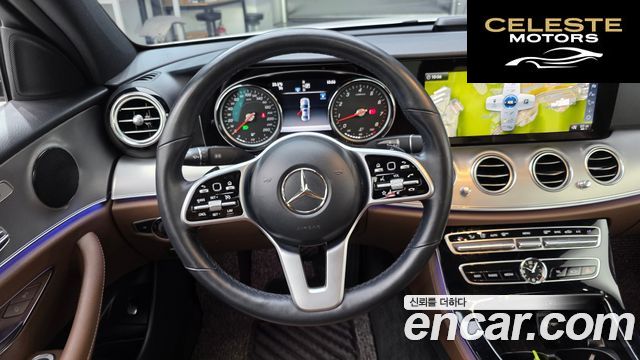 MERCEDES BENZ E-Classe W213 E300 Avantgarde 2019 — photo 13 sur 20