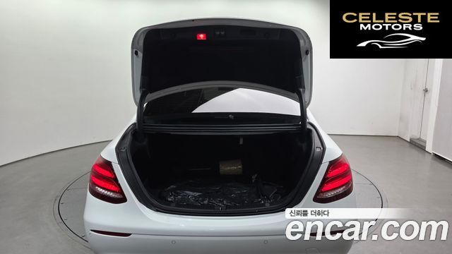 MERCEDES BENZ E-Classe W213 E300 Avantgarde 2019 — photo 20 sur 20