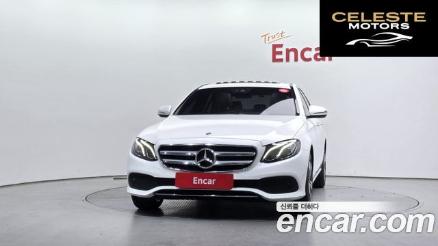 MERCEDES BENZ E-Classe W213 E300 Avantgarde 2019 — photo 3 sur 20