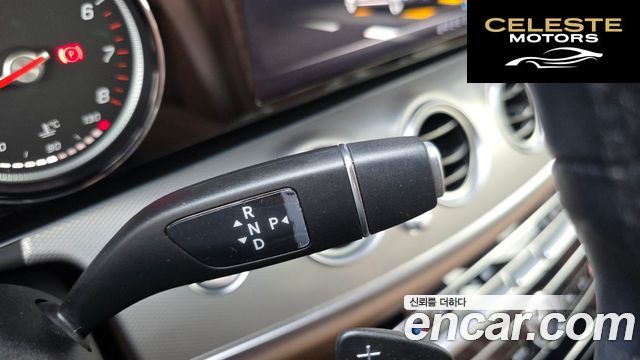 MERCEDES BENZ E-Classe W213 E300 Avantgarde 2019 — photo 9 sur 20