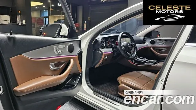 MERCEDES BENZ E-Classe W213 E300 Avantgarde 2019 — photo 13 sur 39