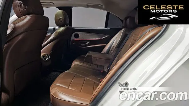 MERCEDES BENZ E-Classe W213 E300 Avantgarde 2019 — photo 17 sur 39
