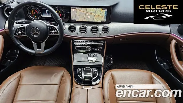 MERCEDES BENZ E-Classe W213 E300 Avantgarde 2019 — photo 5 sur 39