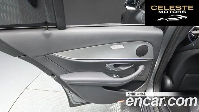 MERCEDES BENZ E-Classe W213 E300 Avantgarde 2019 — photo 15 sur 31