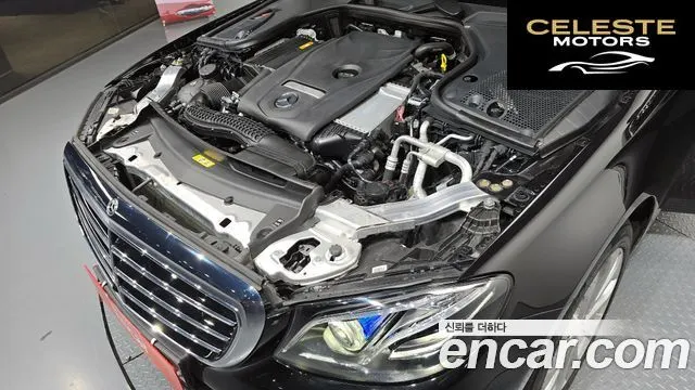 MERCEDES BENZ E-Classe W213 E300 4MATIC Exclusive 2019 — photo 6 sur 31