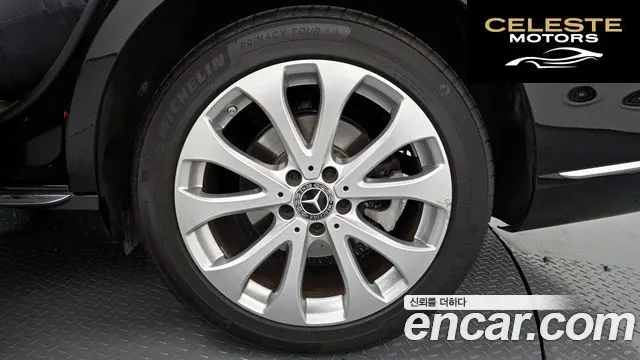 MERCEDES BENZ E-Classe W213 E300 4MATIC Exclusive 2019 — photo 7 sur 31