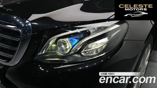 MERCEDES BENZ E-Classe W213 E300 4MATIC Exclusive 2019 — photo 8 sur 31