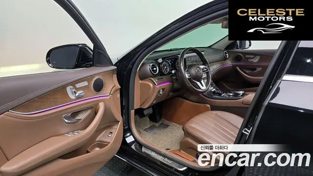 MERCEDES BENZ E-Classe W213 E220d 4MATIC Exclusive 2019 — photo 12 sur 30