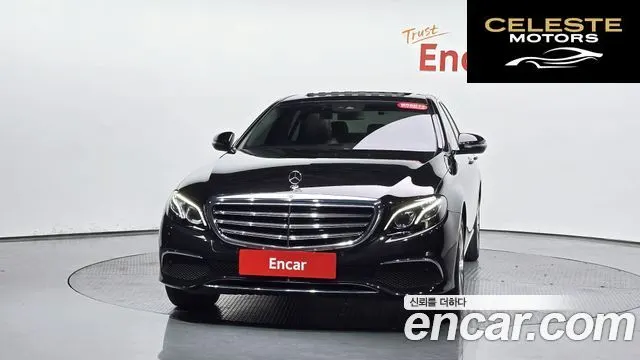 MERCEDES BENZ E-Classe W213 E220d 4MATIC Exclusive 2019 — photo 2 sur 30