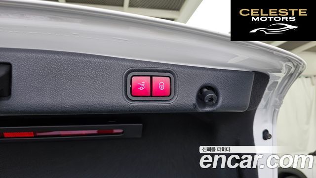MERCEDES BENZ E-Classe W213 E300 4MATIC Exclusive 2019 — photo 36 sur 36