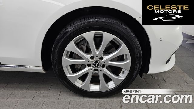 MERCEDES BENZ E-Classe W213 E300 4MATIC Exclusive 2019 — photo 7 sur 36