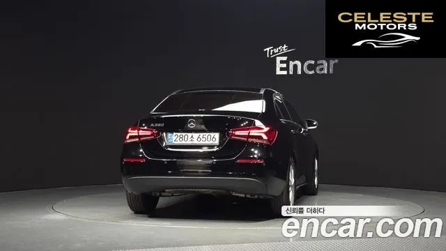 MERCEDES BENZ A-Classe W177 A220 Berline 2020 — photo 4 sur 38