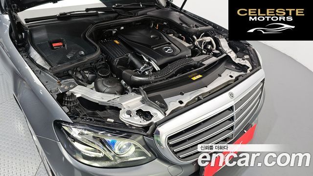 MERCEDES BENZ E-Classe W213 E300 4MATIC Exclusive 2019 — photo 6 sur 20