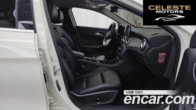 MERCEDES BENZ GLA-Classe X156 GLA200 d 4MATIC 2016 — photo 11 sur 20